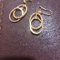 گوشواره طلا.  بدون اجرت  کم اجرت