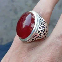 انگشتر عقیق یمنی سرخ