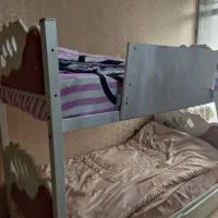 تخت دو طبقه