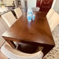میز و صندلی ناهارخوری ۶ نفره در حد نو قبمت مناسب