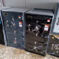 فروش گاوصندوق|ابزارآلات|رشت, دیلمان|دیوار