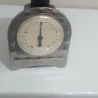 ترازو آشپزخانه سالم و بدونه شکستگی