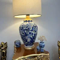 *آباژور با وسائل تزئینی*