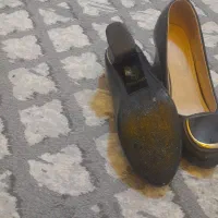 چندتا کفش  شیک دو  نیم بوت نو ویه کفش مجلُسی|کیف، کفش، کمربند|دورود, |دیوار