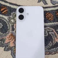 آیفون 16نرمال