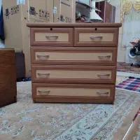 دراور با آینه چوبی