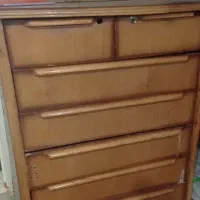 کمد و درآور چوبی