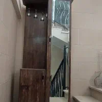 جاکفشی و لباسی