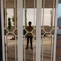 ساخت ونصب وتعمیرات کابینت کمددیواری درب چوبی