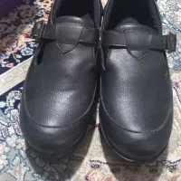 کفش سایز  ۳۹.  طبی سایز ۴۰