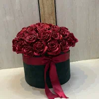 فروش گل مصنوعی. تعداد ۴۵. بسیار زیبا و شاین دار