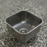 * سینک استیل مربع *