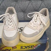 کتونی برشکا