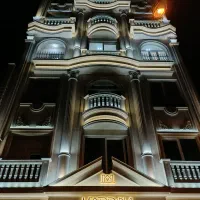 آپارتمان شیک و نوساز (فروش فوری)