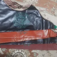 مشک آب چرم ۶۰در۴۰ نزدیک ۷/۵لیتراب جامیشه داخلش