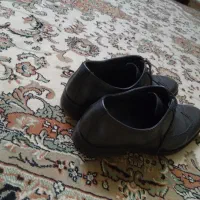 یک جفت کفش مردانه نو