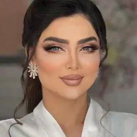 تخفیف۵۰٪میکاپ و شنیون
