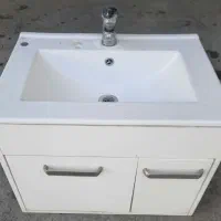 روشویی همراه با باکس ضد آب|لوازم سرویس بهداشتی|محمودآباد, |دیوار