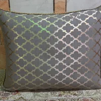 استخدام کارگر در کارگاه پشتی دوزی