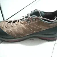 کفش کوهنوردی USHBA|کوهنوردی و کمپینگ|تهران, صادقیه|دیوار