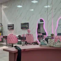 میز ناخن وصندلی مژه وتتو اجاره ای