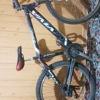 دوچرخه تنه المینیوم مارک ویوا سایزشم۲۶