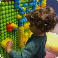 صفحه لگو دیواری