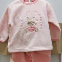 لباس بچگانه