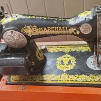 چرخ خیاطی سیاه