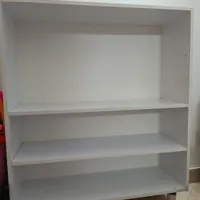 کتابخانه یا طبقه اتاق