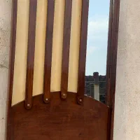 جاکفشی و آویزلباس