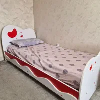 سرویس تختخواب و کمد