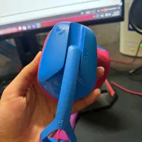 هدفون لاجیتک به همراه یک میکروفن ردراگن