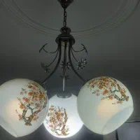 دو عدد لوستر سه حبابی
