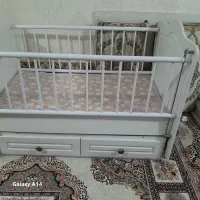 تخت کودک سالم وتمیز