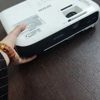 ویدئو پروژکتور روشنایی کامل|تلویزیون و پروژکتور|اصفهان, بوستان آینه خانه|دیوار