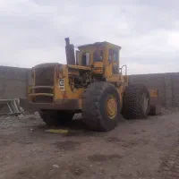 لودر کاترپیلار ۹۸۸