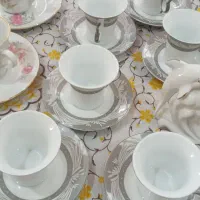 فنجان قهوه ومجسمه