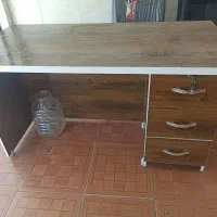 میز و صندلی