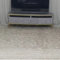 فروش میز تی وی وآیینه و کنسول در حد نو
