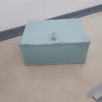 صندوقچه آهنی قدیمی قفل دار