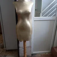 تنه مانکن با پایه چوبی