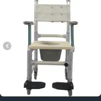 ویلچر حمام وتوالت