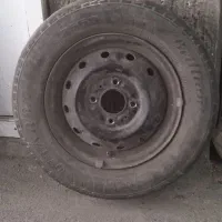 تایر زاپاس پیکان وانت