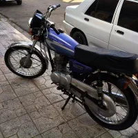 هندا مدل ۹۰|موتورسیکلت|قم, زاویه|دیوار