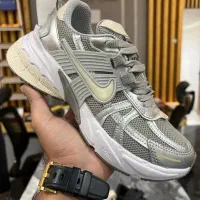 کفش v2k وی تو کی/ترند اینستاگرام/به قیمت تولیدی|کیف، کفش، کمربند|شیراز, دلگشا|دیوار