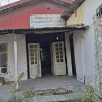 بنا قدیمی وکلنگی