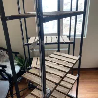 طبقه چوب و فلز