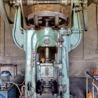 نیازمند کارگر