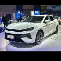 کی ام سی j7  سفید صفر